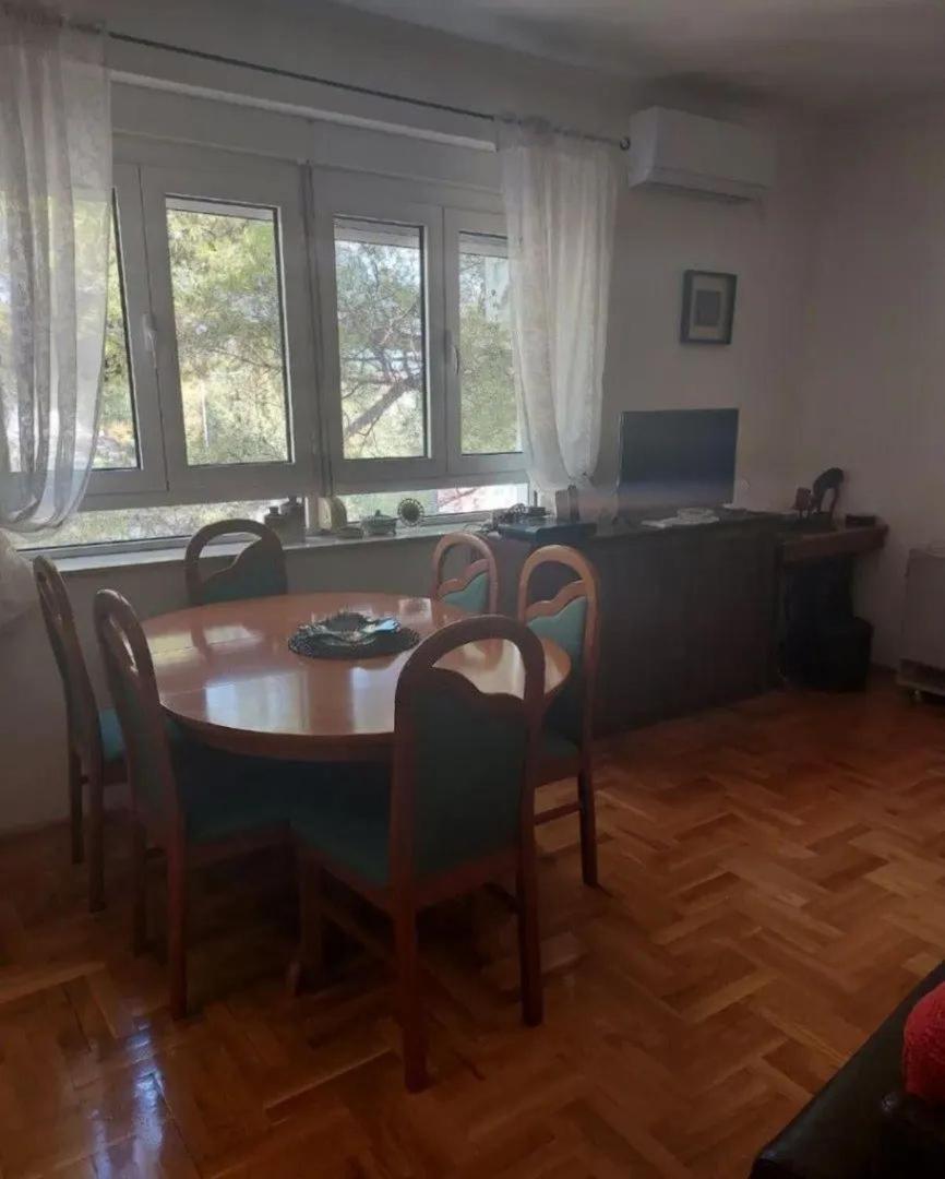 Apartment Music-Center, In The Center Of بودغوريتْسا المظهر الخارجي الصورة